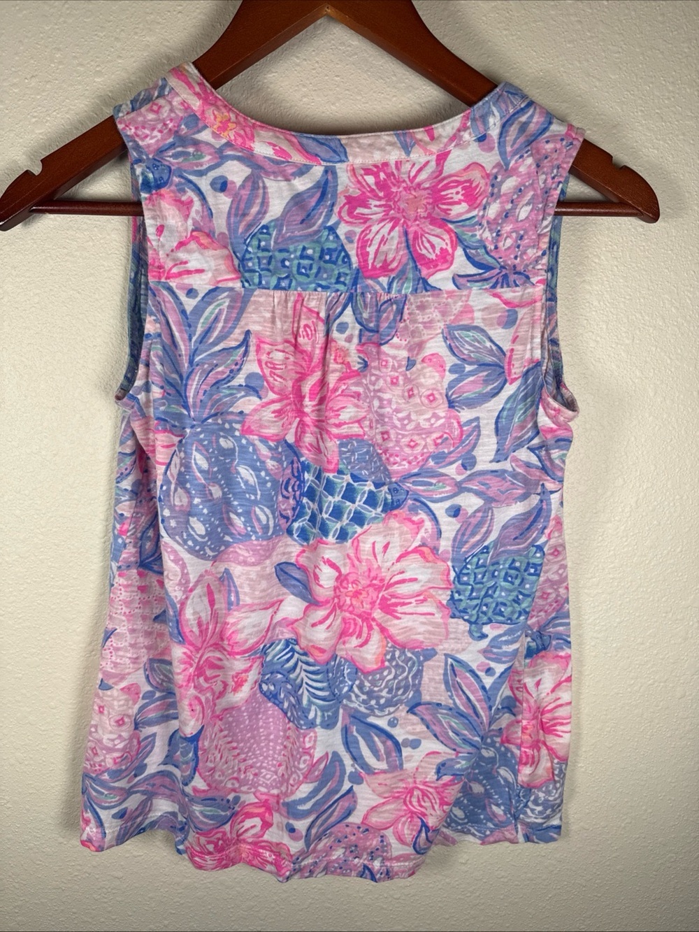 Lilly Pulitzer Essie Tank Top XS "Snappy Turtle Pink Isle" Beachy Coastal - Picture 4 of 8